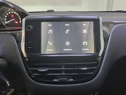 Photo 41 Peugeot 2008  PureTech 110ch S&S BVM6
