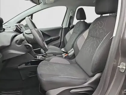 Photo 10 Peugeot 2008  PureTech 110ch S&S BVM6