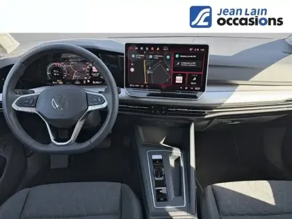 Photo 17 Volkswagen Golf  1.5 eHybrid 204 DSG6