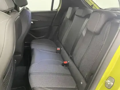 Photo 46 Peugeot 208  PureTech 100 S&S BVM6
