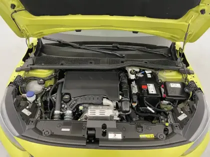 Photo 52 Peugeot 208  PureTech 100 S&S BVM6