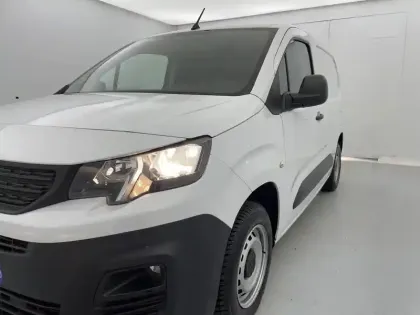 Photo 25 Peugeot Partner  FOURGON STANDARD 650 KG BLUEHDI 100 S&S BVM6