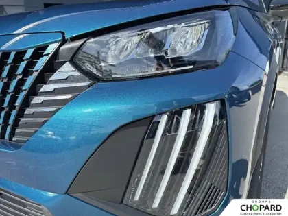 Photo 9 Peugeot 2008  Hybrid 145 e-DCS6