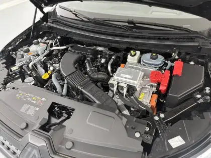 Photo 35 Renault Espace  E-Tech full hybrid 200 GSR2