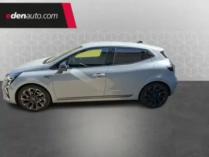 Photo 16 Renault Clio  E-Tech full hybrid 145