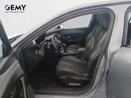 Photo 23 Peugeot 308  PureTech 130ch S&S BVM6