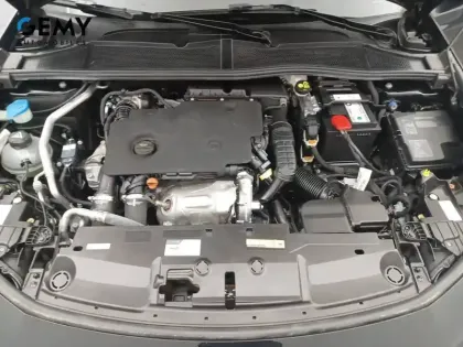 Photo 36 Peugeot 308  SW BlueHDi 130ch S&S EAT8