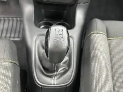 Photo 13 Citroën C3  PureTech 83 ch BVM5