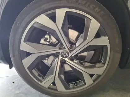 Photo 15 Renault Austral  E-Tech hybrid 200