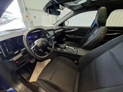 Photo 19 Renault Austral  E-Tech hybrid 200