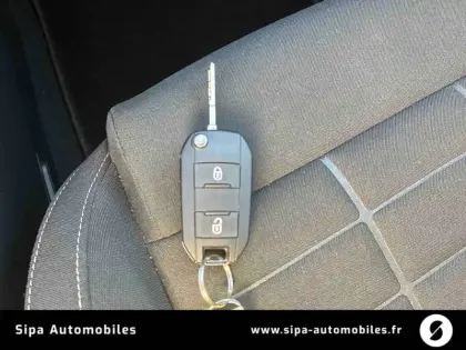 Photo 14 Citroën C3 Aircross  Hybride 145 ch Aut