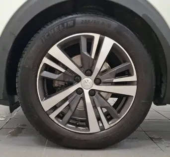 Photo 15 Peugeot 3008  BlueHDi 130ch S&S EAT8
