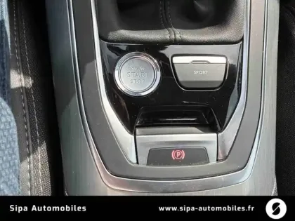 Photo 23 Peugeot 308  PureTech 130ch S&S BVM6