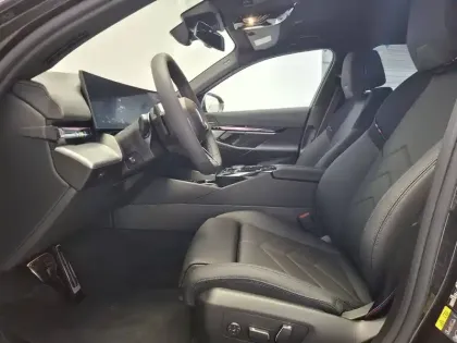 Photo 14 BMW Serie 5 i5 Touring eDrive40 340 ch