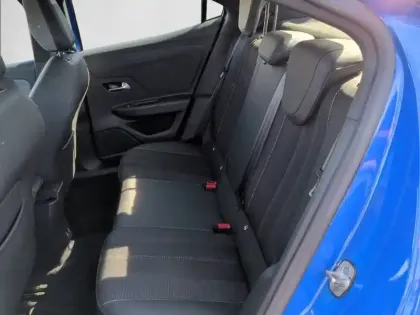 Photo 11 Opel Mokka  Electrique 136 ch & Batterie 50 kWh