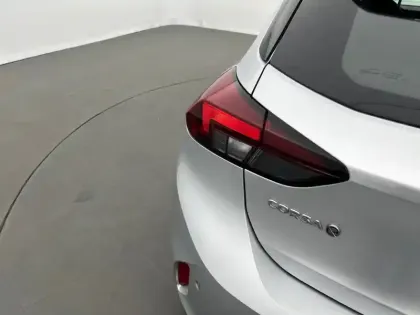 Photo 16 Opel Corsa  Electrique 136 ch & Batterie 50 kWh