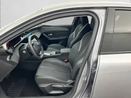 Photo 10 Peugeot 308  PureTech 130ch S&S EAT8