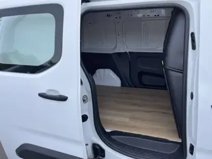 Photo 11 Citroën Berlingo  VAN  950 PURETECH 110 S&S