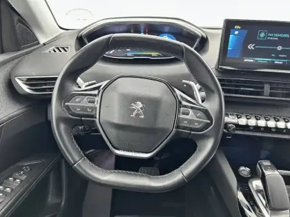 Photo 37 Peugeot 3008  Hybrid 225 e-EAT8