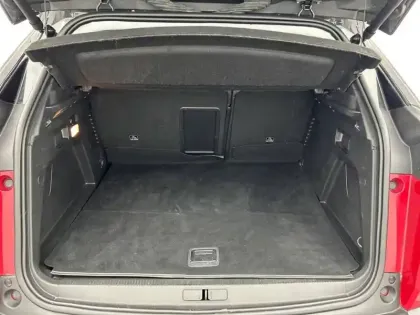 Photo 34 Peugeot 3008  Hybrid 225 e-EAT8