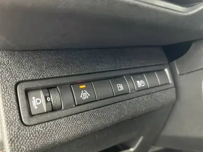 Photo 55 Peugeot 3008  Hybrid 225 e-EAT8