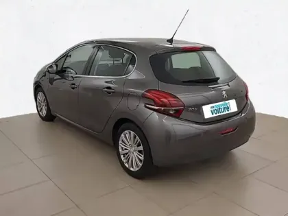 Photo 6 Peugeot 208  1.2 PureTech 110ch S&S EAT6