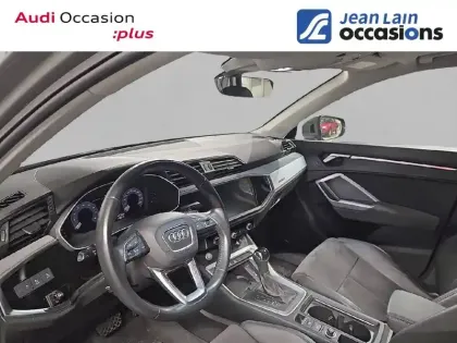 Photo 10 Audi Q3  40 TFSI 190 ch S tronic 7 Quattro