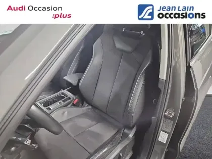 Photo 19 Audi Q3  40 TFSI 190 ch S tronic 7 Quattro