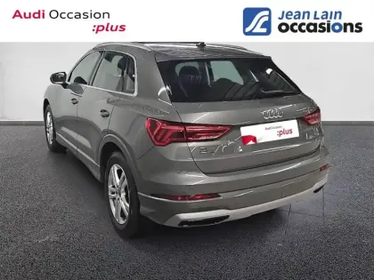Photo 6 Audi Q3  40 TFSI 190 ch S tronic 7 Quattro