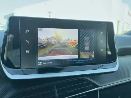 Photo 20 Peugeot 2008  PureTech 100 S&S BVM6