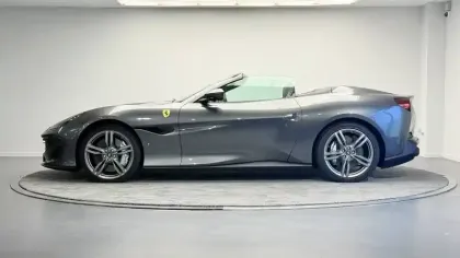 Photo 7 Ferrari Portofino  4.0 V8 600 ch