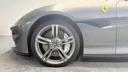 Photo 11 Ferrari Portofino  4.0 V8 600 ch
