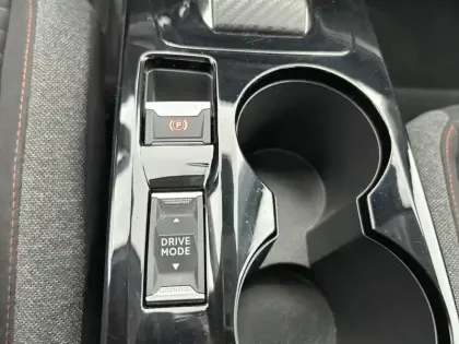 Photo 38 Peugeot 208  Electrique 50 kWh 136ch