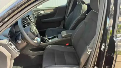 Photo 10 Volvo Ex40  Twin Performance 442 ch