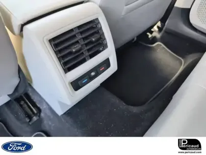Photo 14 Volkswagen Golf  1.5 eTSI OPF 150 DSG7
