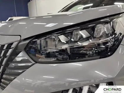 Photo 9 Peugeot 2008  Hybrid 145 e-DCS6
