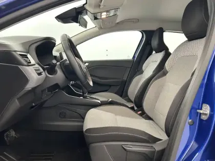 Photo 36 Renault Clio  E-Tech full hybrid 145 ch GSR2