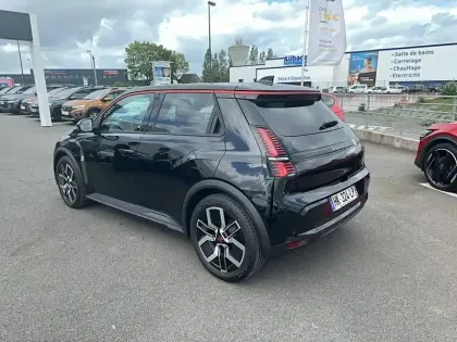 Photo 13 Renault 5 Renault  E-Tech Electrique 120 ch autonomie urbaine