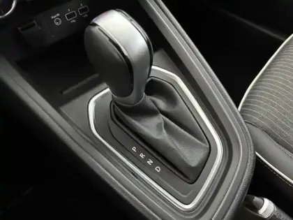 Photo 21 Renault Clio  TCe 130 EDC FAP