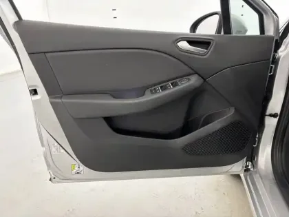 Photo 19 Renault Clio  TCe 130 EDC FAP
