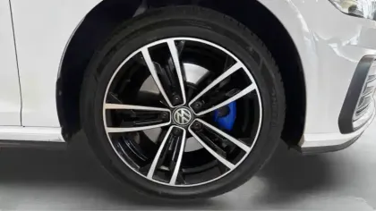 Photo 5 Volkswagen Golf  1.4 Hybrid Rechargeable OPF 204 DSG6