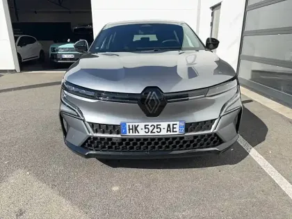 Photo 7 Renault Megane  E-Tech 220 ch autonomie confort