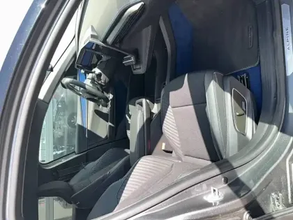 Photo 13 Renault Megane  E-Tech 220 ch autonomie confort