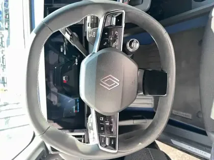 Photo 14 Renault Megane  E-Tech 220 ch autonomie confort