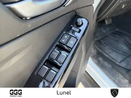 Photo 11 Isuzu D-Max  N60 CREW CAB 1.9 164 CH 4X4 A/T