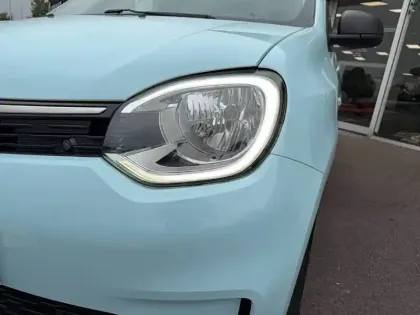 Photo 22 Renault Twingo  III E-Tech