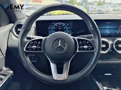 Photo 23 Mercedes GLB  200 d 8G-DCT