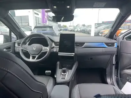 Photo 10 Renault Symbioz  E-Tech full hybrid 160 ch