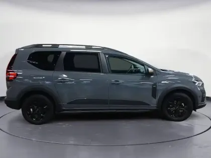Photo 5 Dacia Jogger  Hybrid 140 7 places GSR2
