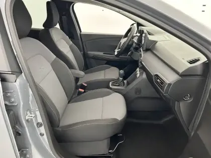 Photo 30 Dacia Jogger  Hybrid 140 7 places GSR2